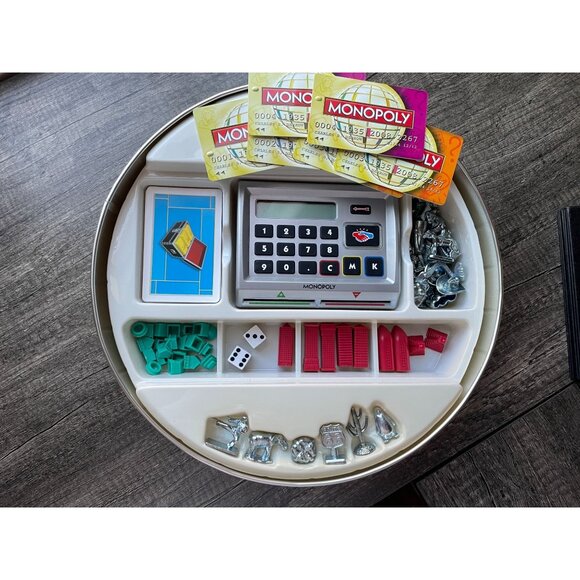 Monopoly Here & Now: World Edition Electronic Banking Unit 2008 Collectors Tin - Picture 3 of 15